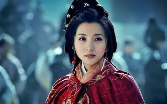 中国历史上26位奇<em>女子</em>。有人名垂青史，有人留下骂名