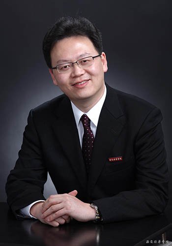 姜波/西安培华学院理事长姜波荣获“十二五”十佳改革创新教育人物