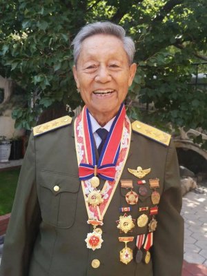 原北京军区副司令员兼北空司令员马占民同志逝世