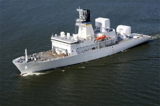 美国海军导弹测量船匆忙部署至冲绳以南