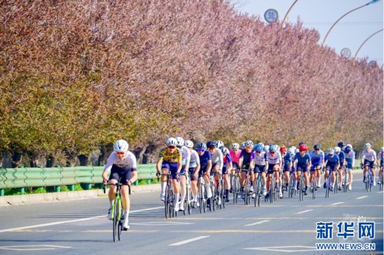 秦岭（<em>周至</em>）自行车公开赛开启骑行季帷幕
