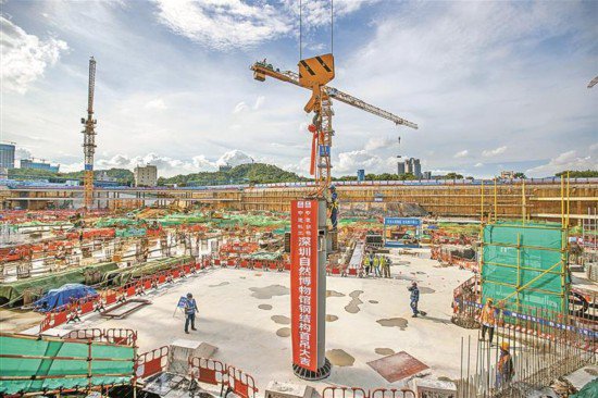 深圳自然博物馆项目完成钢结构首吊