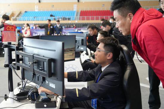 全国高校<em>模拟飞行</em>锦标赛在南京航空航天大学举行