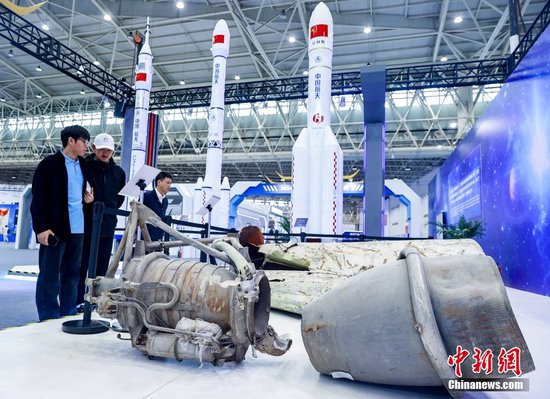 2024年“中国航天日”航天科普系列展览在<em>武汉</em>举办