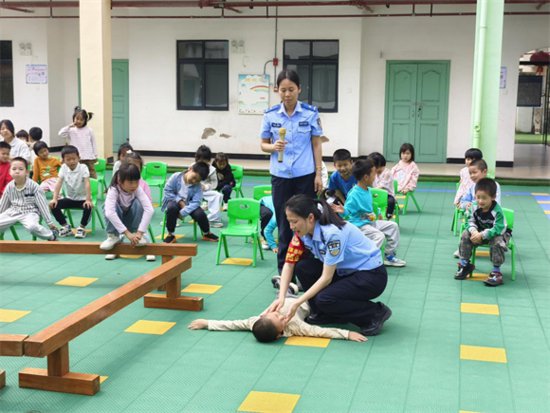 江西兴国：警校合作，有效防范幼儿溺水事故发生